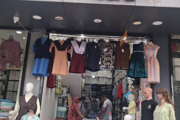 New Famous Stores